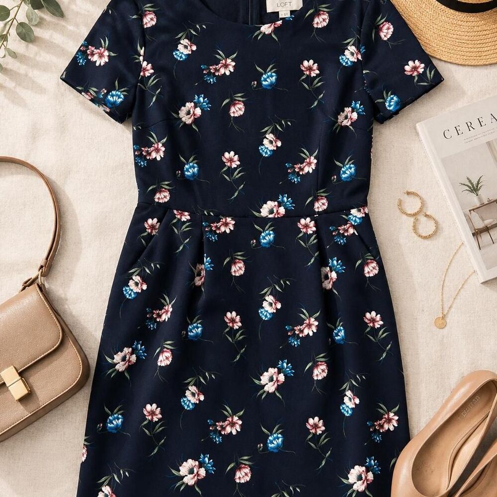 LOFT Navy Floral A-Line Knee Dress Round Neck Short Sleeve Zip Size 8 NTOT